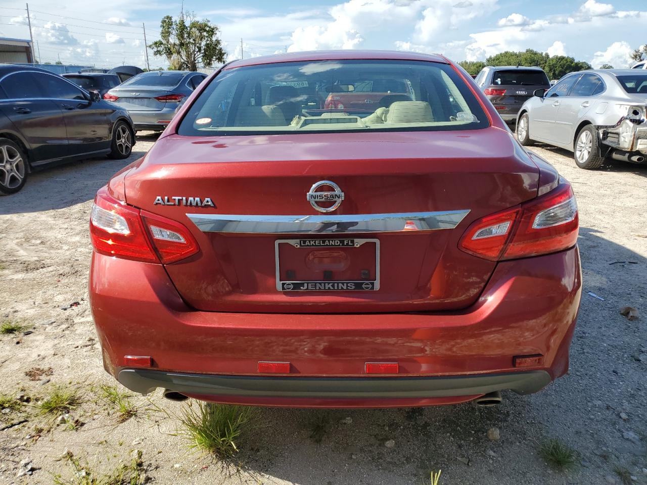 2017 Nissan Altima 2.5 VIN: 1N4AL3AP1HN308288 Lot: 69330664