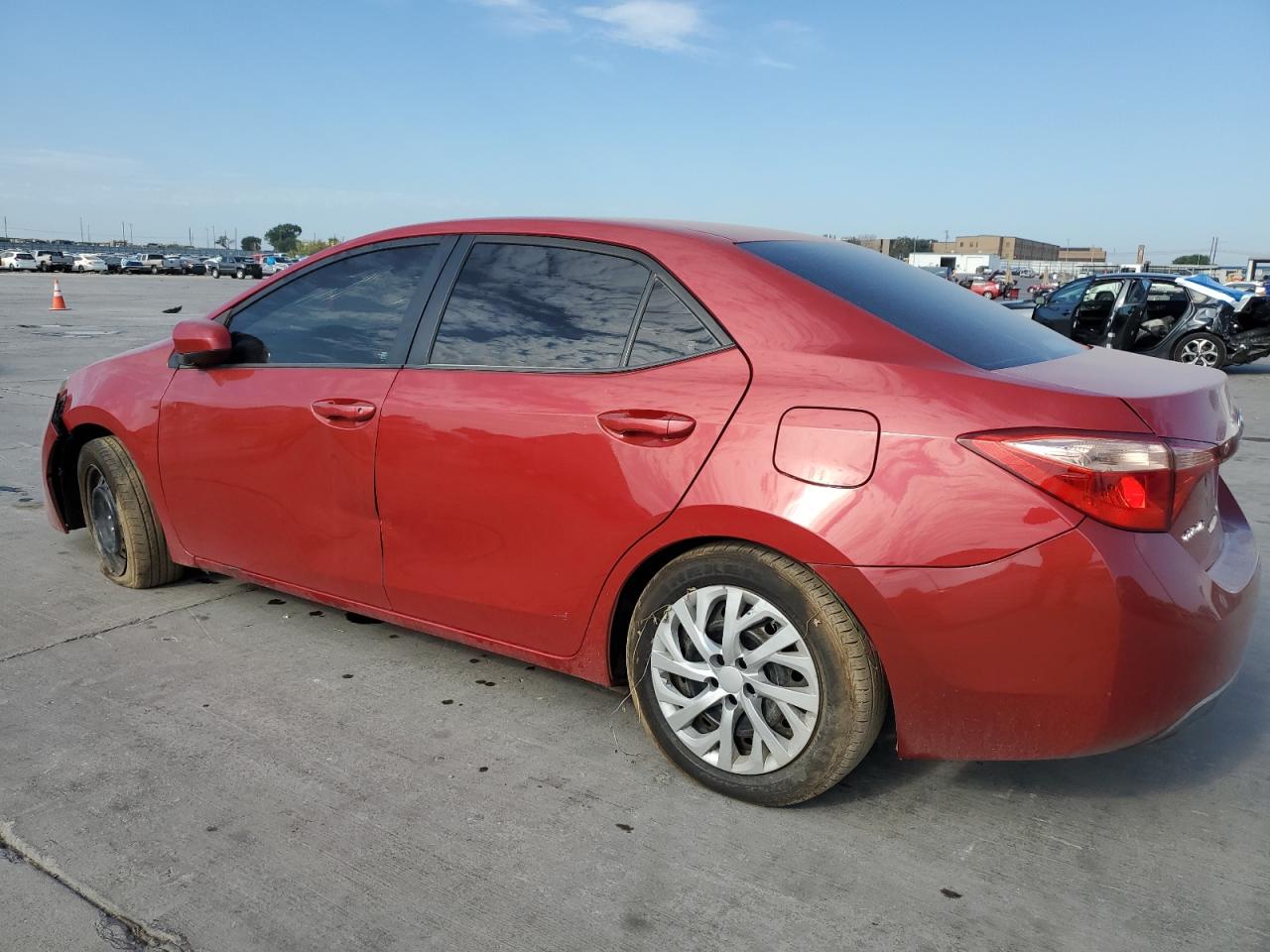 2018 Toyota Corolla - Image 2