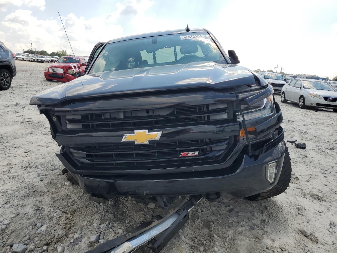2016 Chevrolet Silverado - Image 5