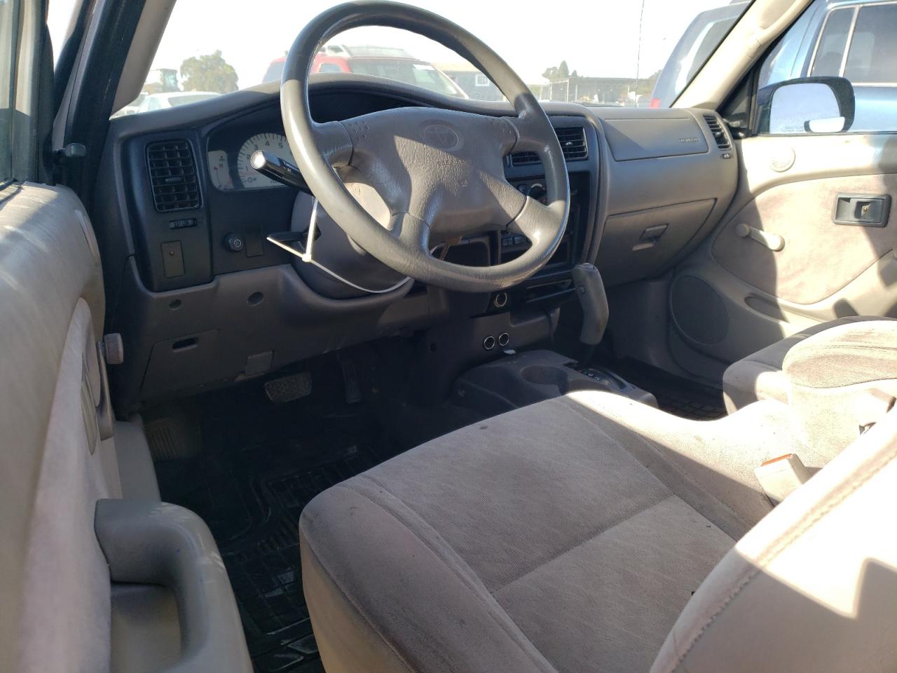 2001 Toyota Tacoma Xtracab VIN: 5TEVL52N31Z866442 Lot: 68912614