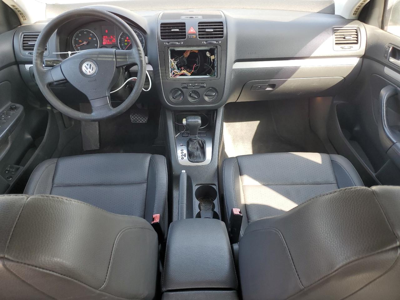 2006 Volkswagen Jetta 2.5 Option Package 1 VIN: 3VWSF71K66M789757 Lot: 63880644