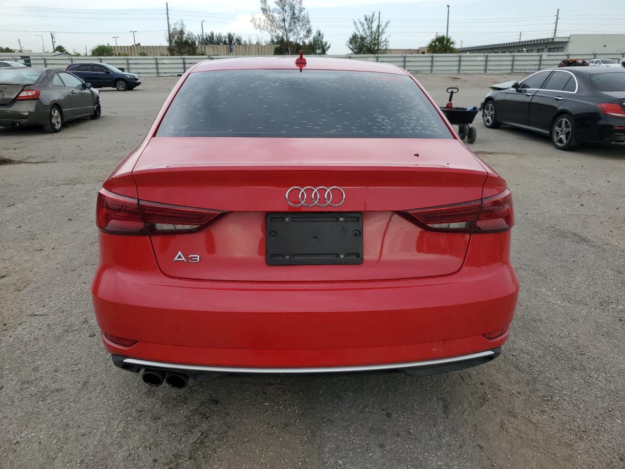 WAUAUGFF0H1025335 2017 Audi A3 Premium