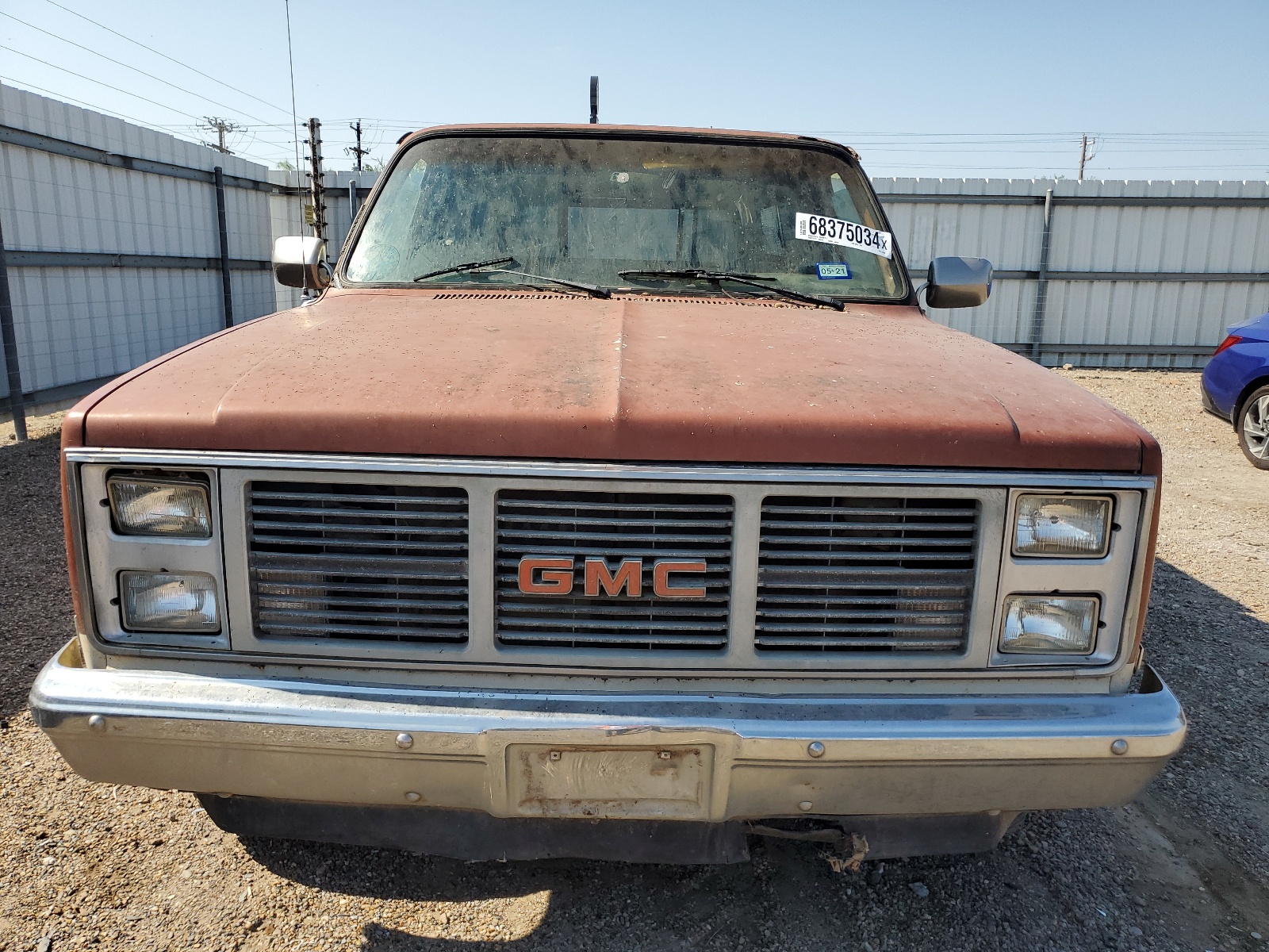 1GTDR14H5HJ516048 1987 GMC R15 Conventional R1500