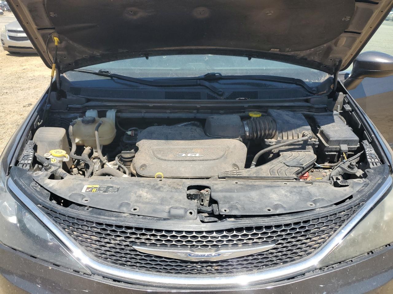 2C4RC1CGXHR505915 2017 Chrysler Pacifica Lx