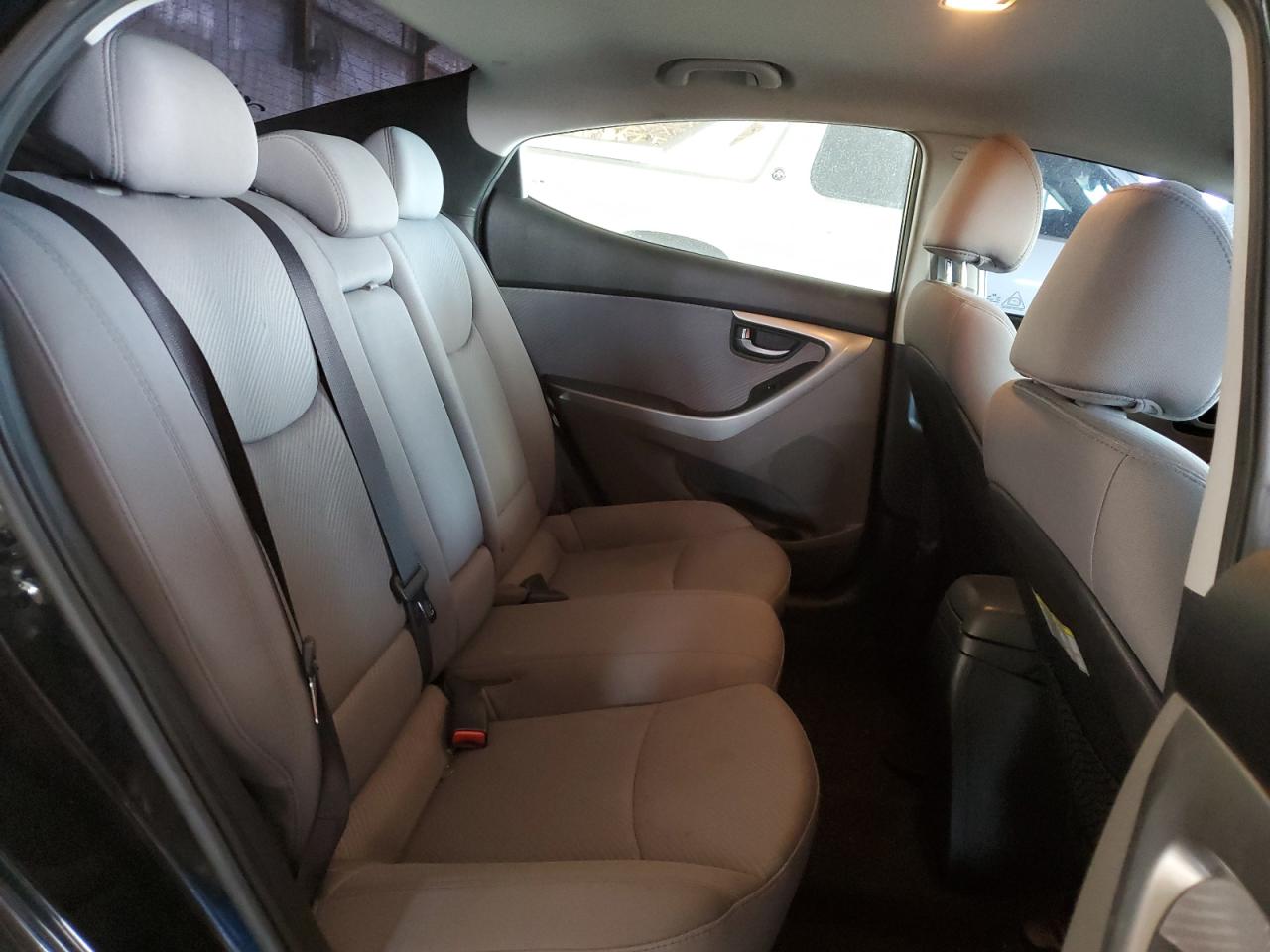 2013 Hyundai Elantra Gls VIN: 5NPDH4AE2DH325592 Lot: 65804294