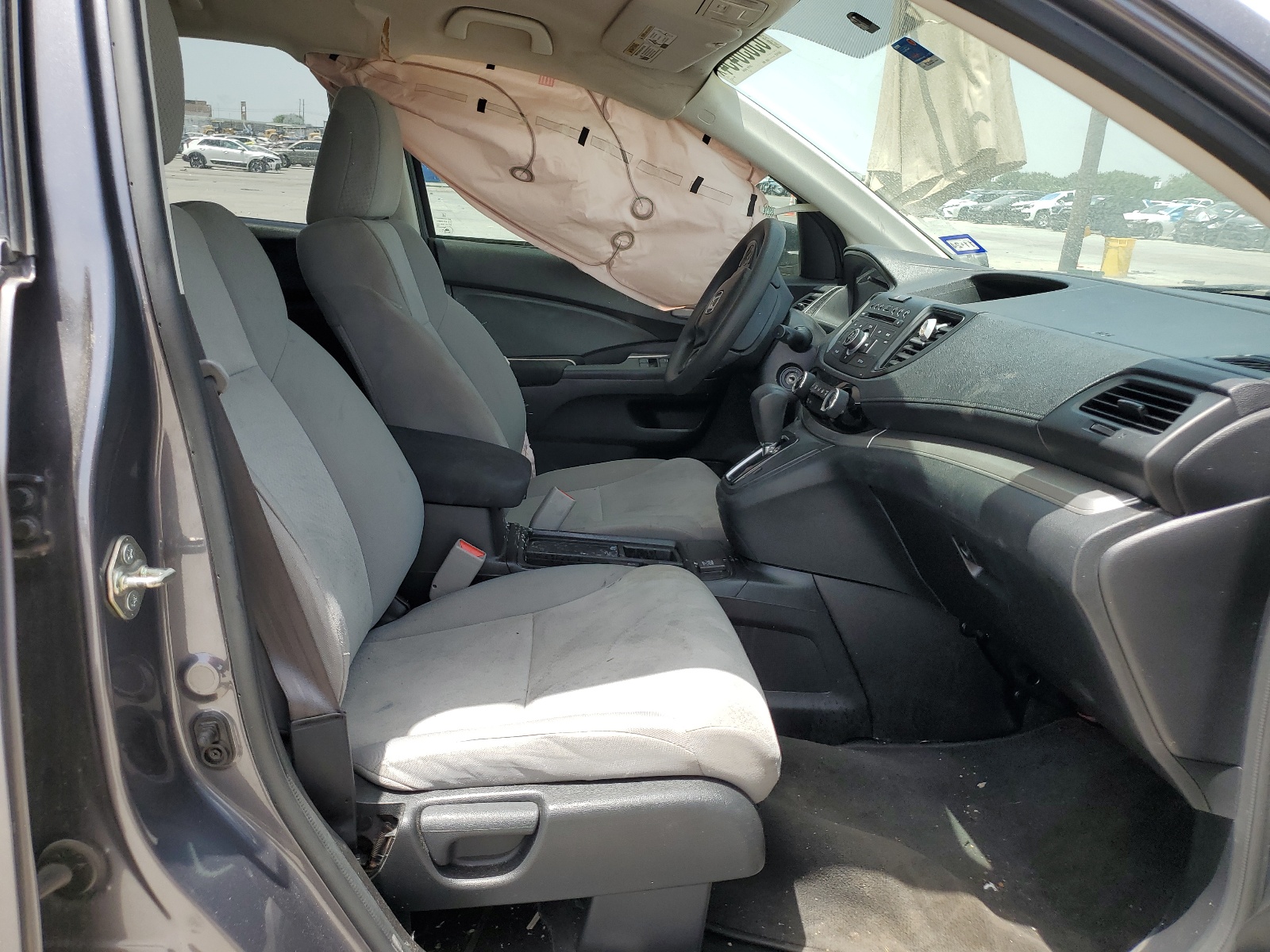 2HKRM3H41GH553399 2016 Honda Cr-V Se