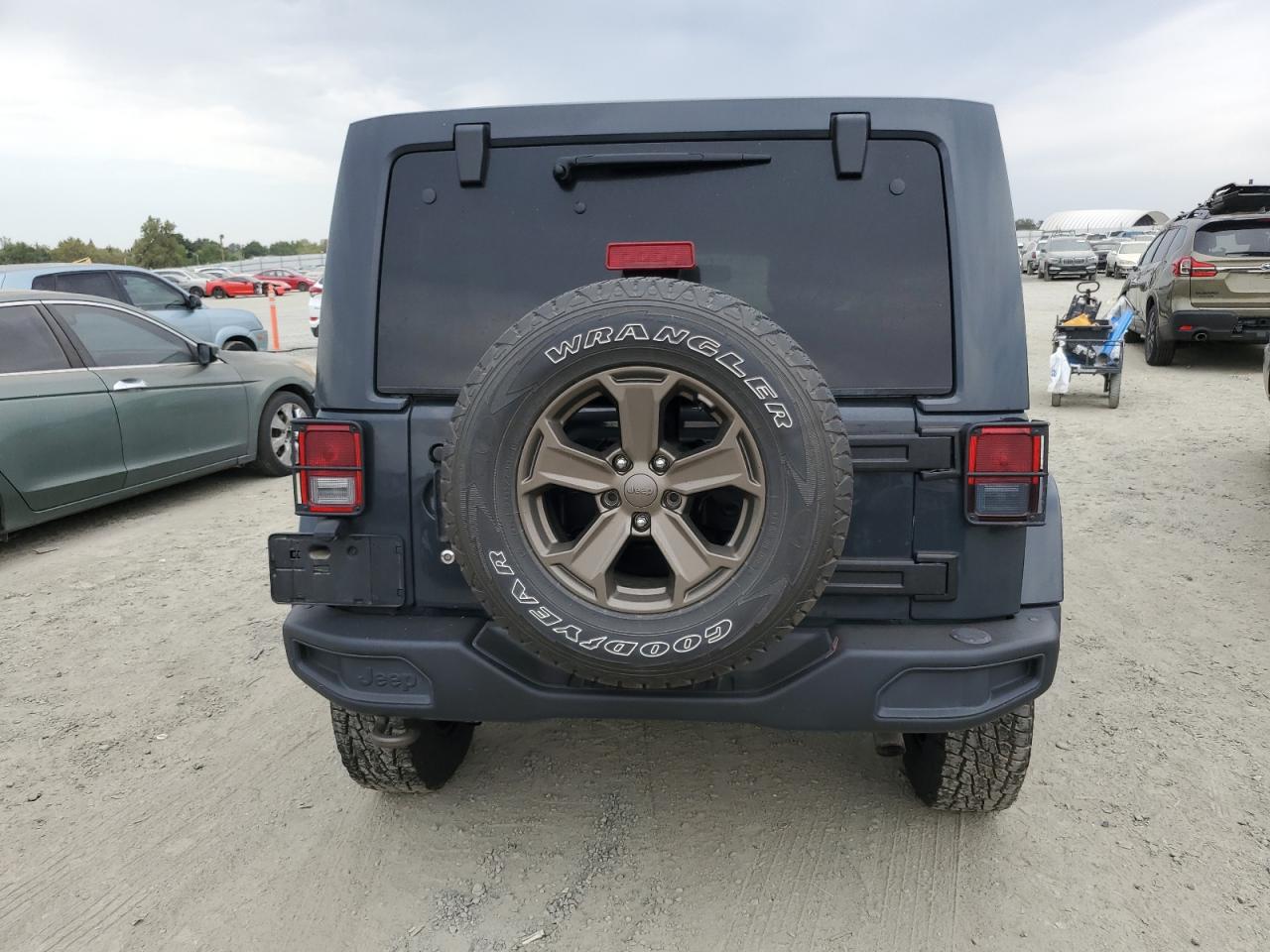 2018 Jeep Wrangler Unlimited Sport VIN: 1C4BJWDG1JL871201 Lot: 66026884