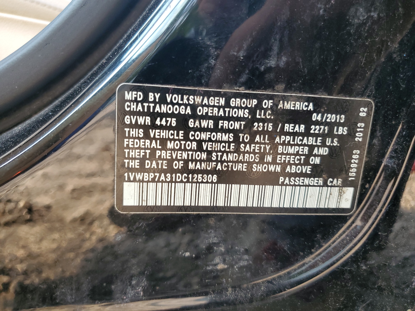 1VWBP7A31DC125306 2013 Volkswagen Passat Se