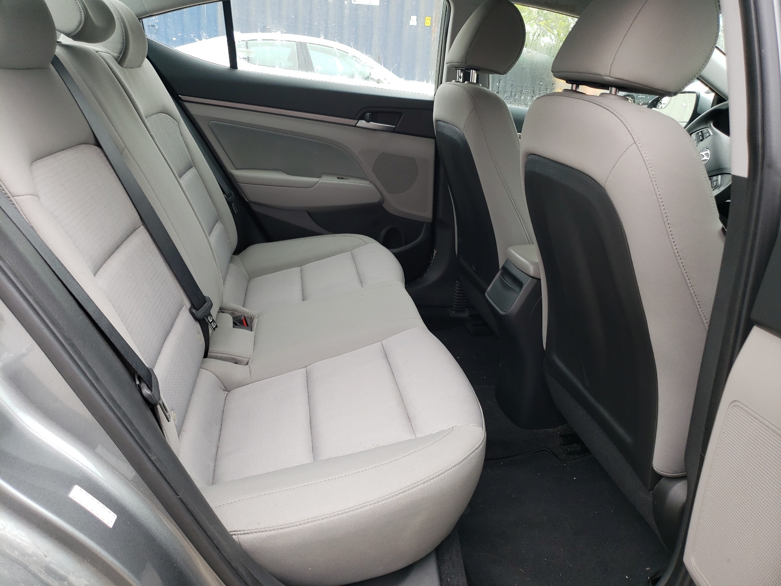 KMHD84LF2HU246386 2017 Hyundai Elantra Se