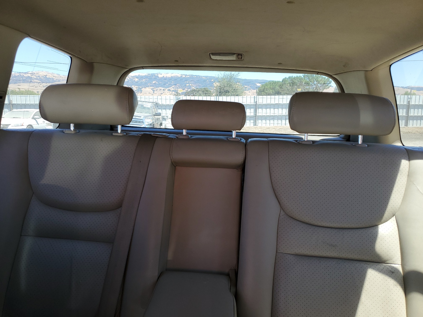 JTEHF21A830109021 2003 Toyota Highlander Limited