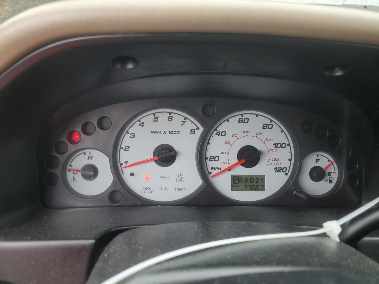 2003 Ford Escape Xls VIN: 1FMYU92183KD18986 Lot: 66387234