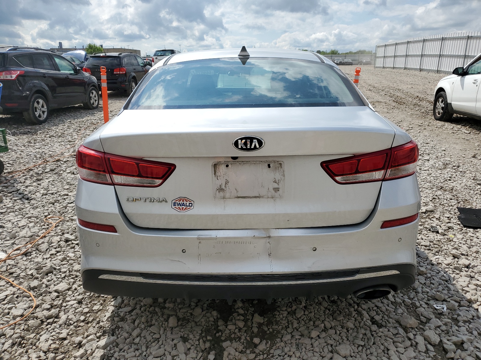 5XXGT4L34KG357024 2019 Kia Optima Lx