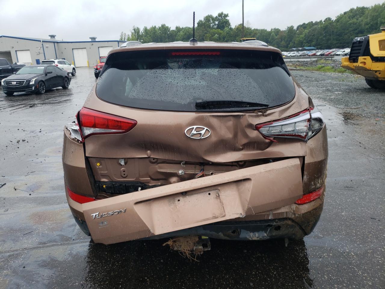 KM8J33A40GU117977 2016 Hyundai Tucson Limited