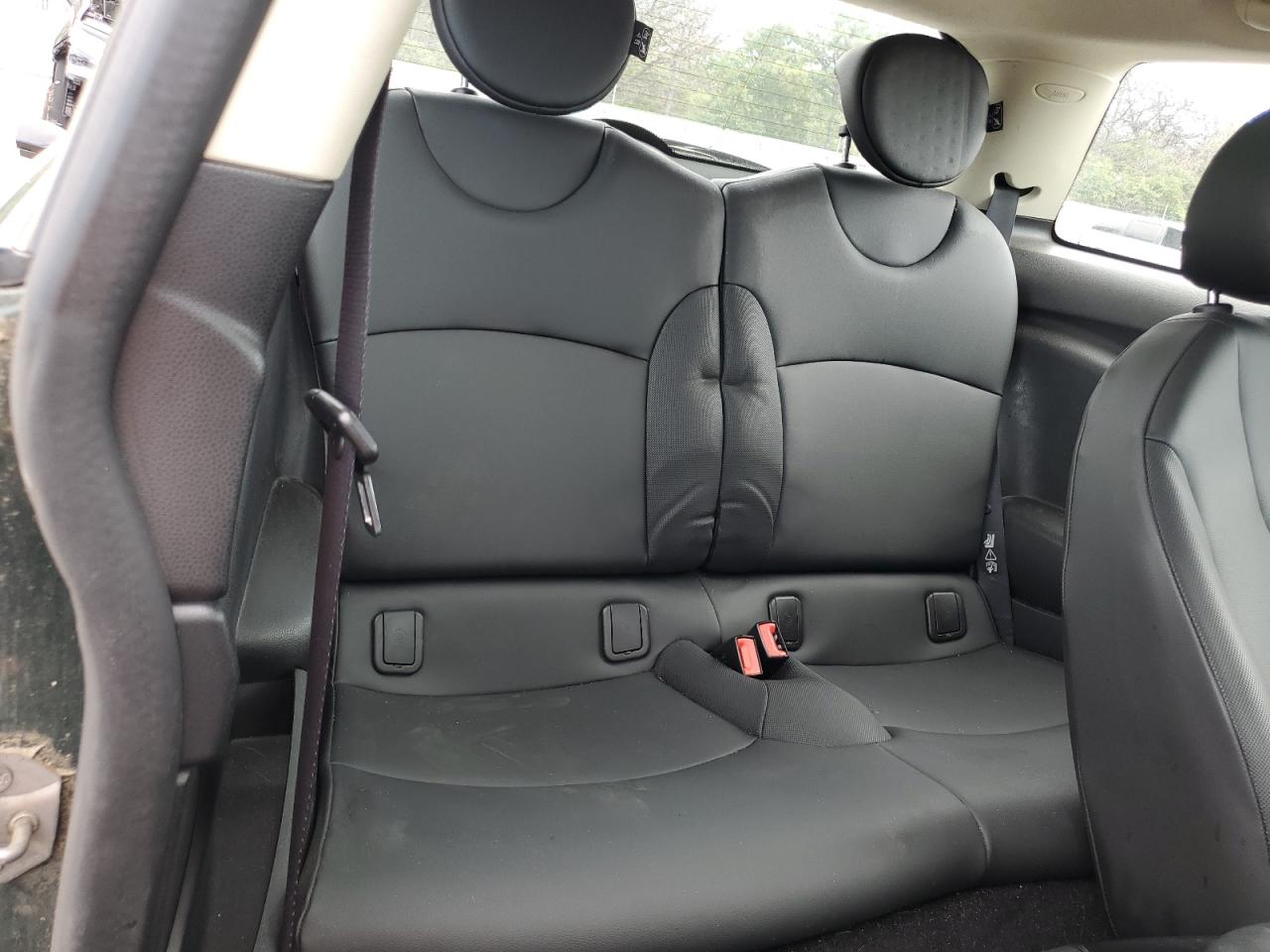 2011 Mini Cooper VIN: WMWSU3C50BT094255 Lot: 65491334