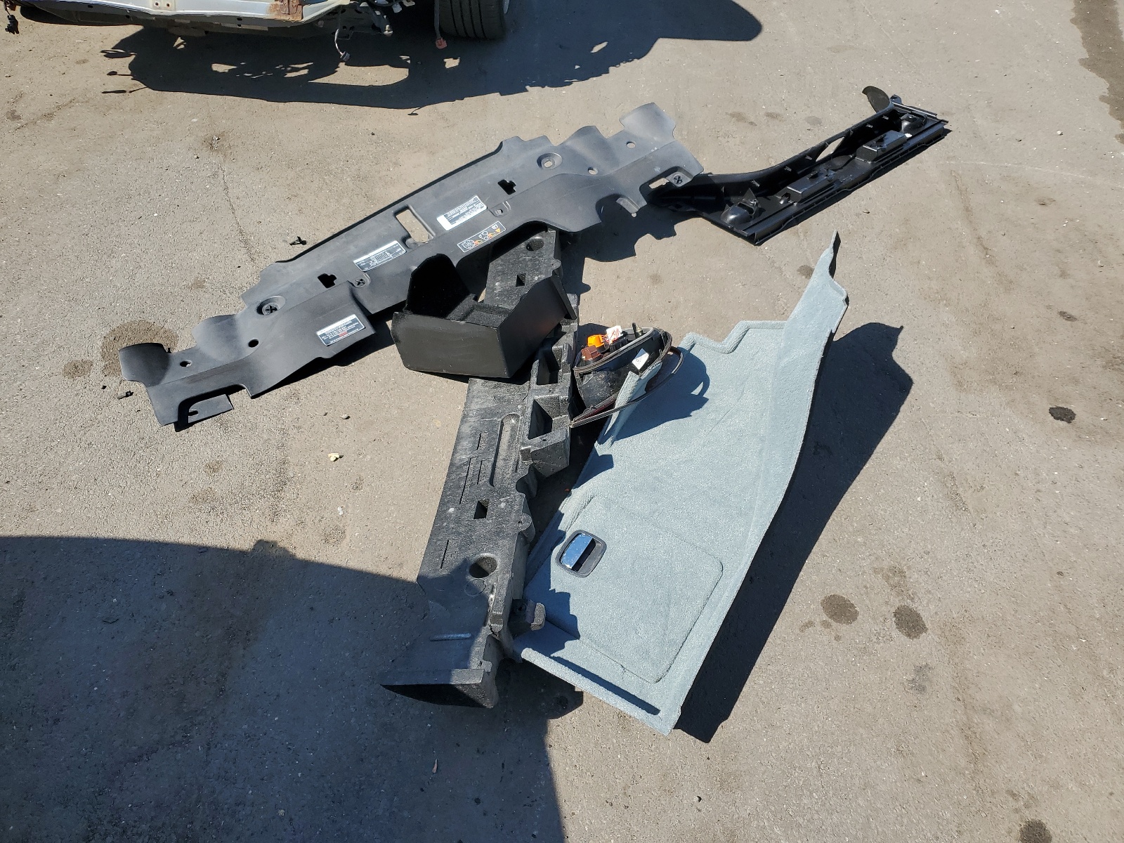 SAJWA71C14SG23909 2004 Jaguar Xj8