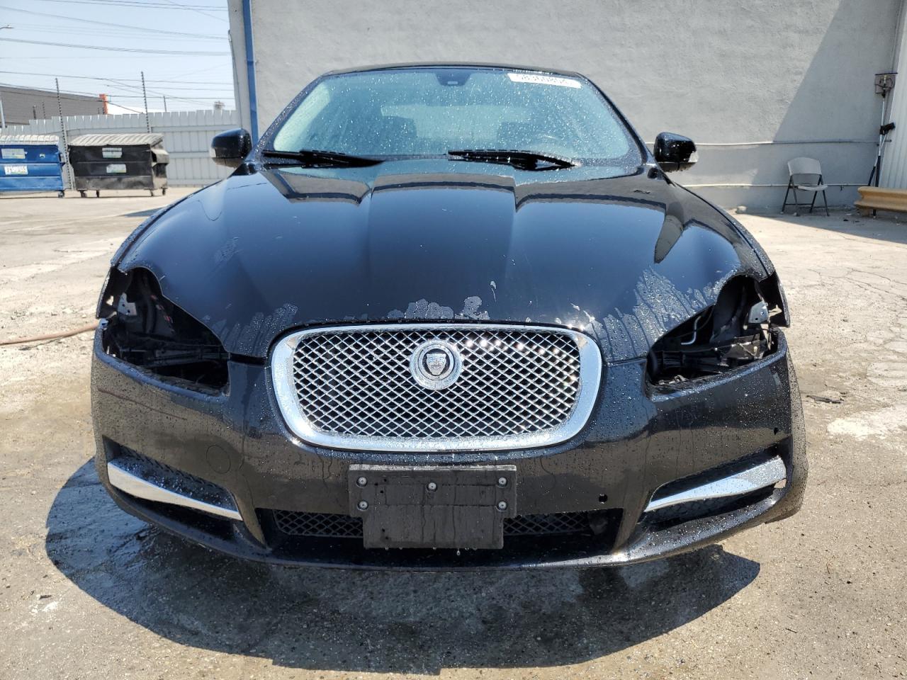 SAJWA05B09HR27176 2009 Jaguar Xf Luxury