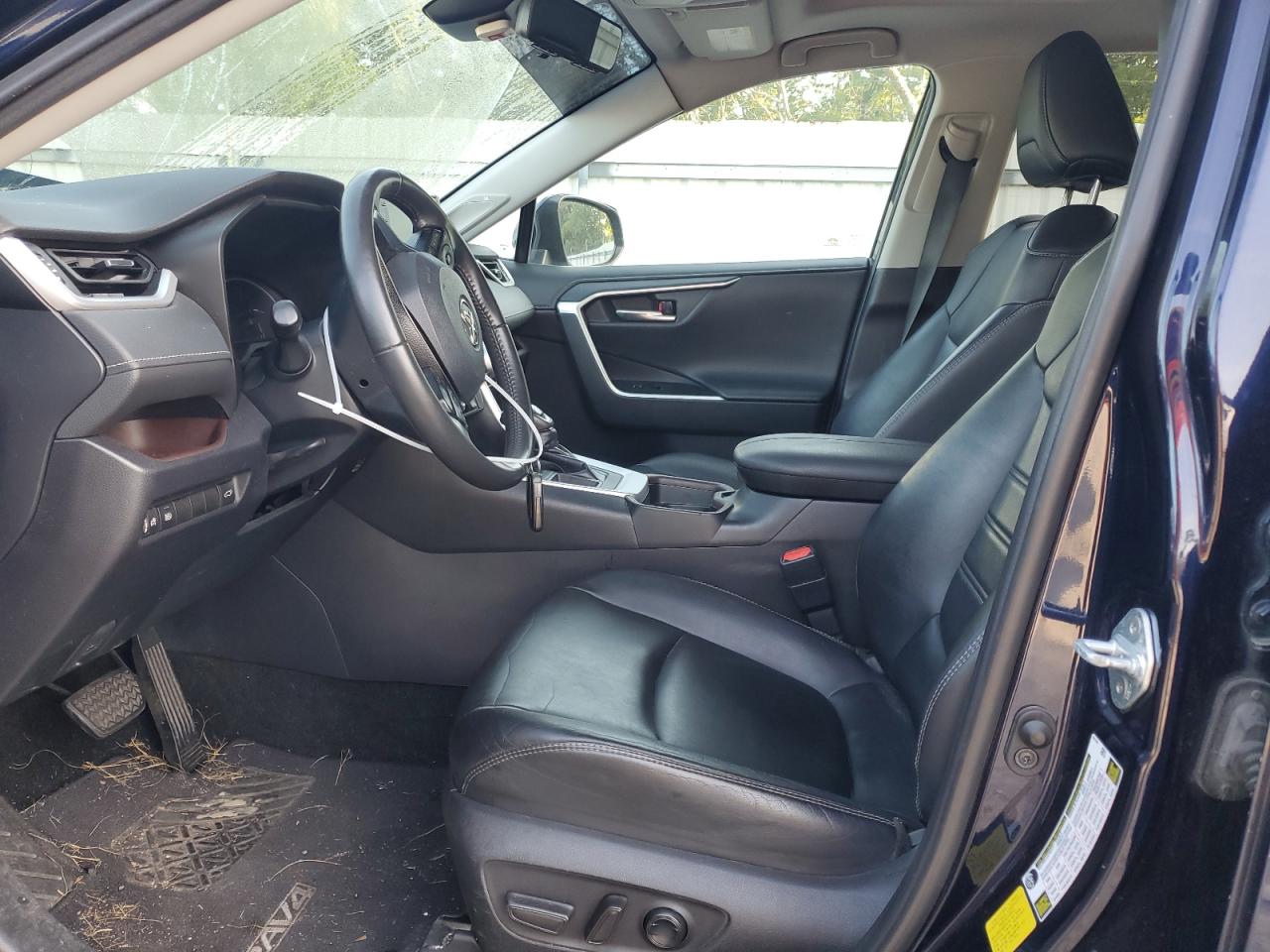 2019 Toyota RAV 4 - Image 7