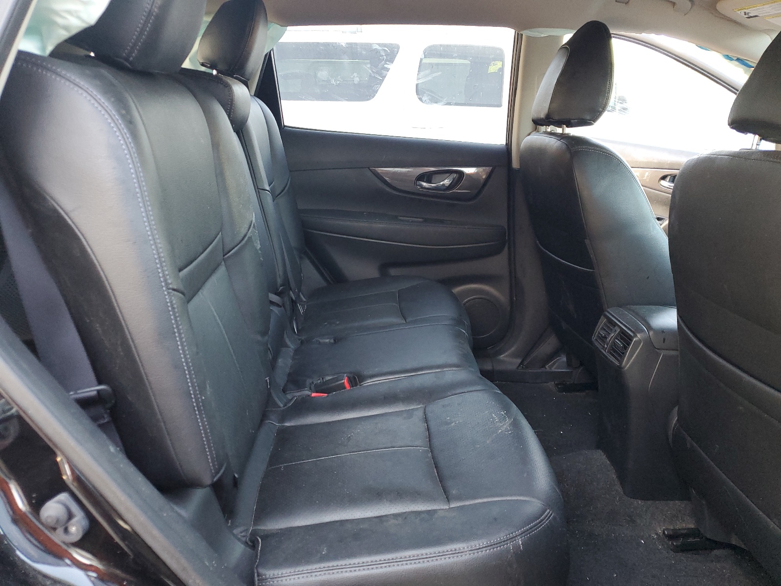 JN8AT2MT9KW504384 2019 Nissan Rogue S