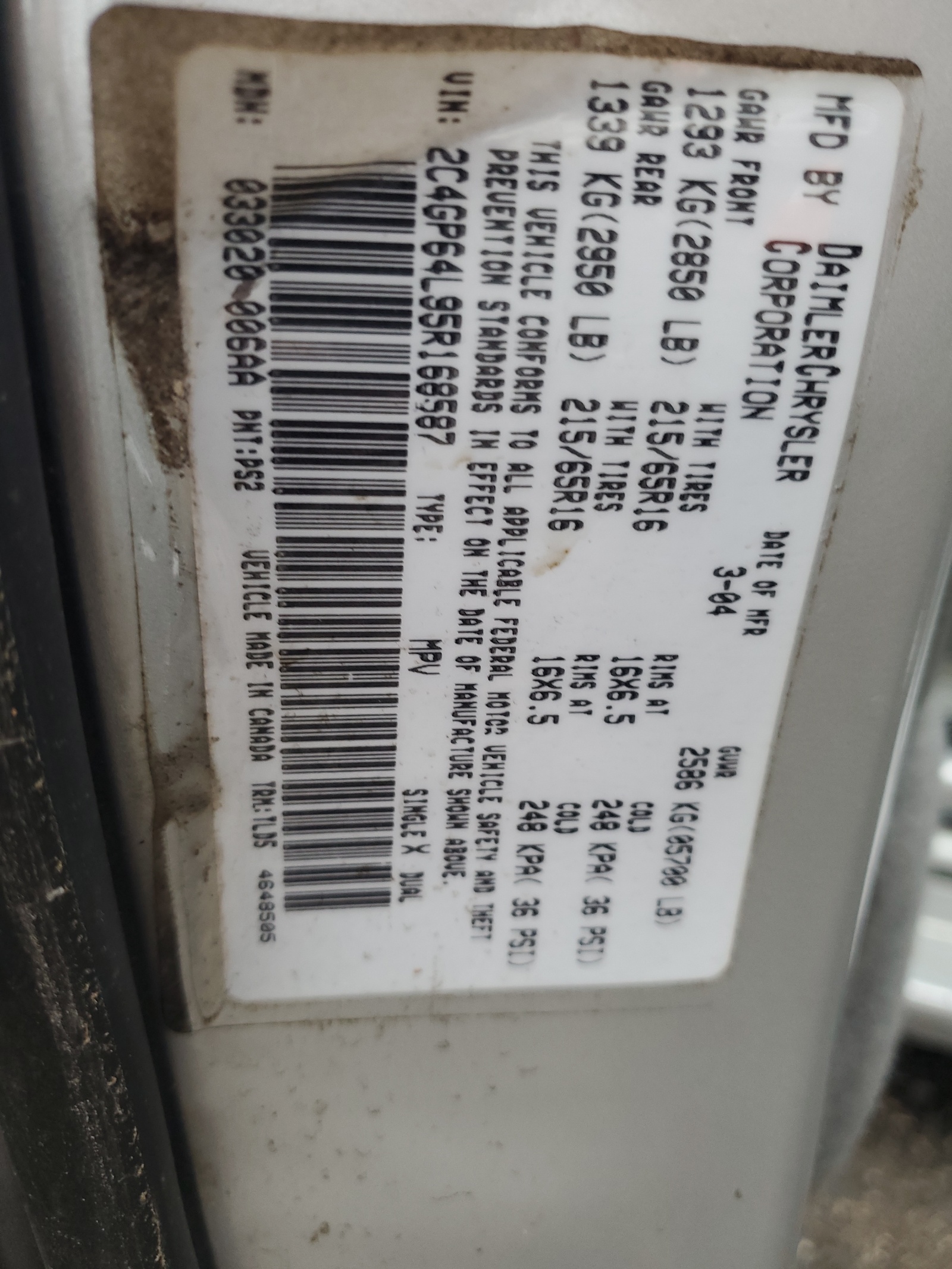 2C4GP64L95R168587 2005 Chrysler Town & Country Limited