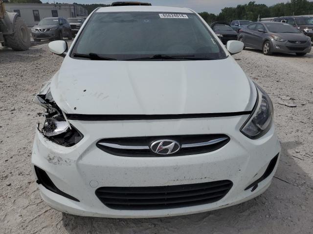  HYUNDAI ACCENT 2015 Белый