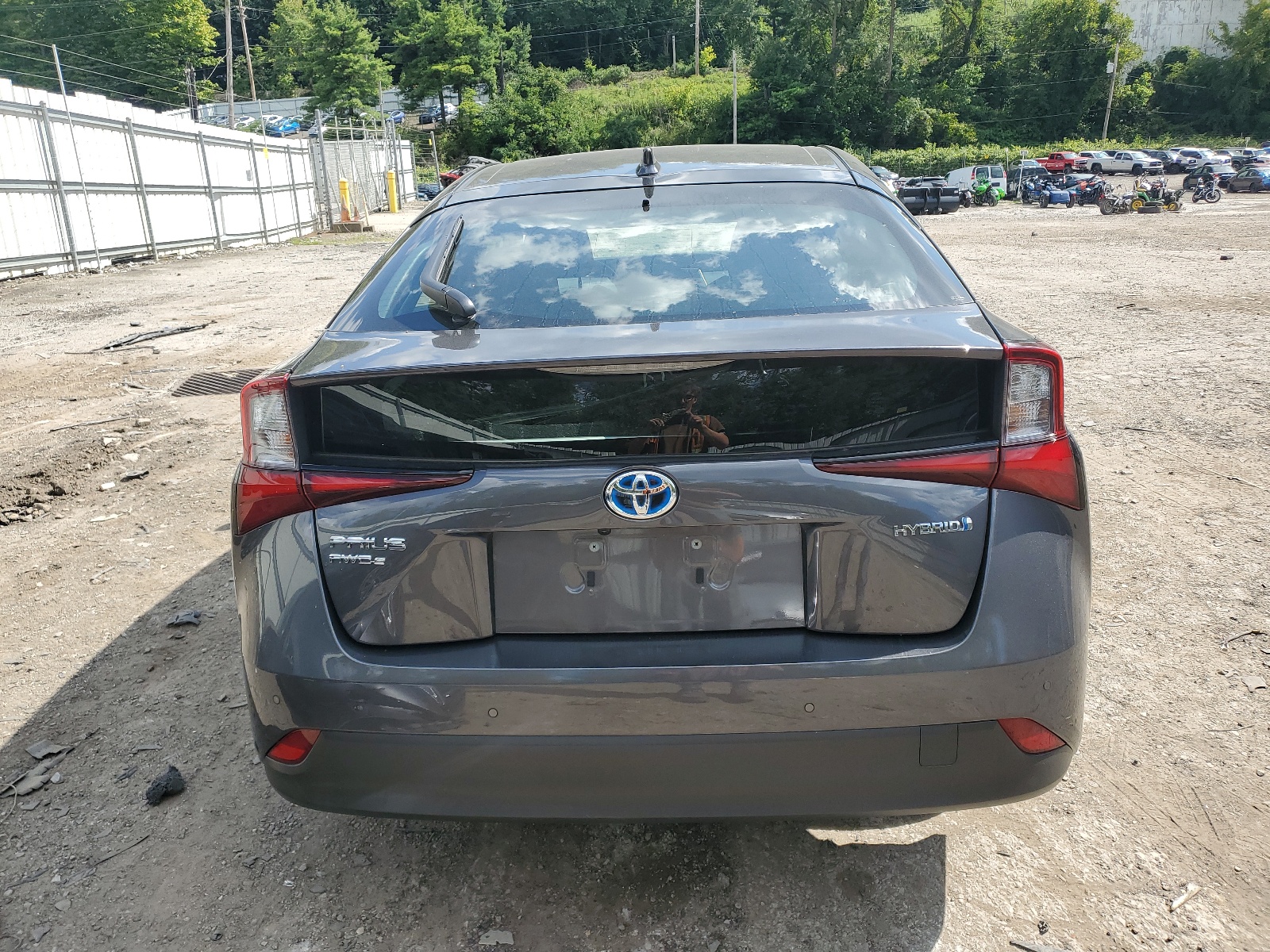 JTDL9MFU1N3039013 2022 Toyota Prius Le