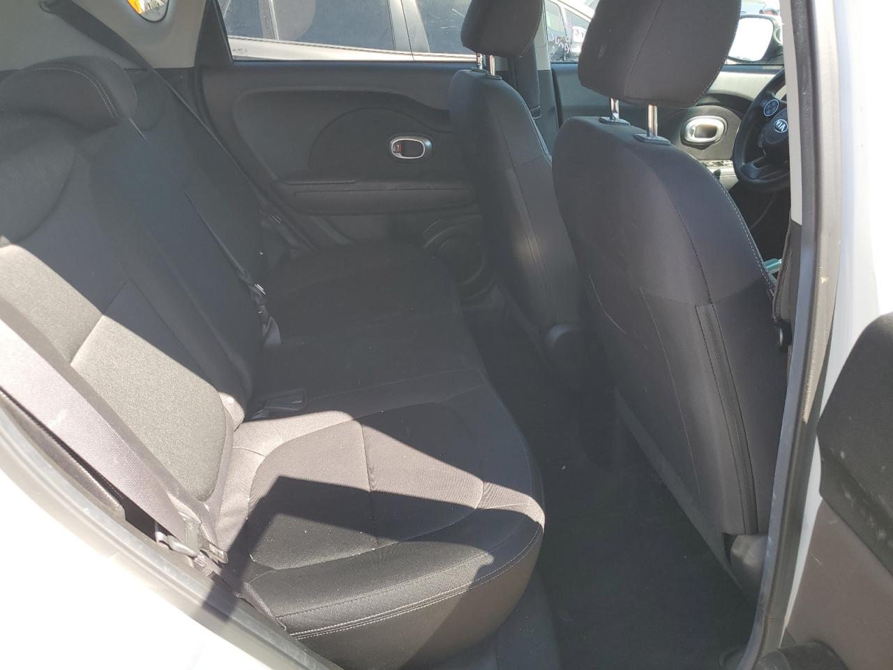 2015 Kia Soul VIN: KNDJN2A2XF7800287 Lot: 66809814