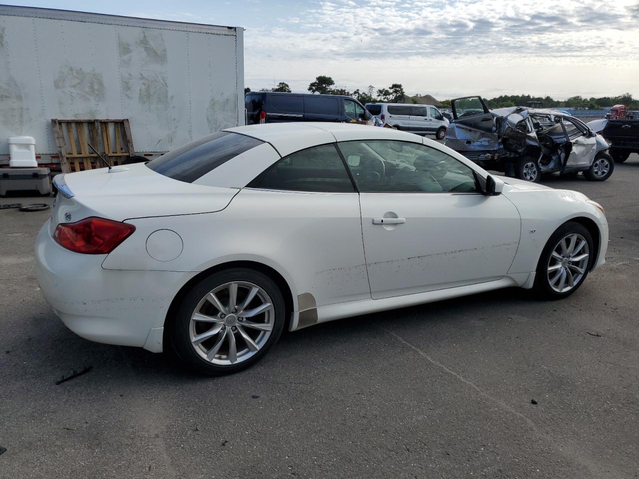 2014 Infiniti Q60 Base VIN: JN1CV6FE0EM901487 Lot: 68493024