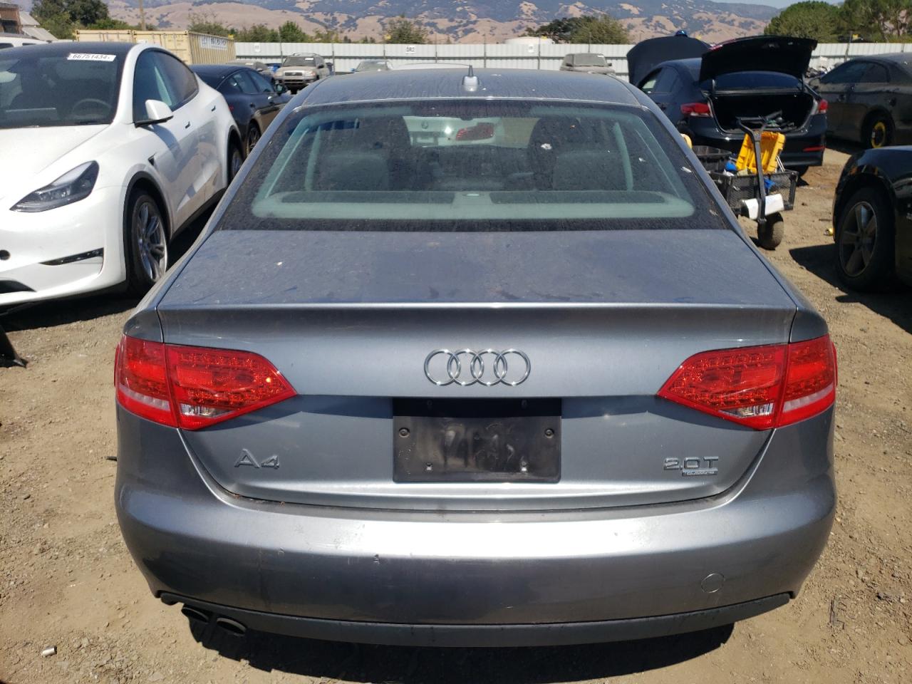 2011 Audi A4 Premium Plus VIN: WAUFFAFL0BN043322 Lot: 66422644