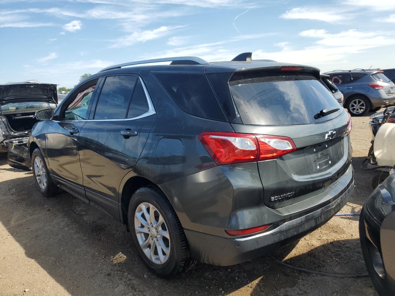 3GNAXKEV1KS672071 2019 CHEVROLET EQUINOX - Image 2