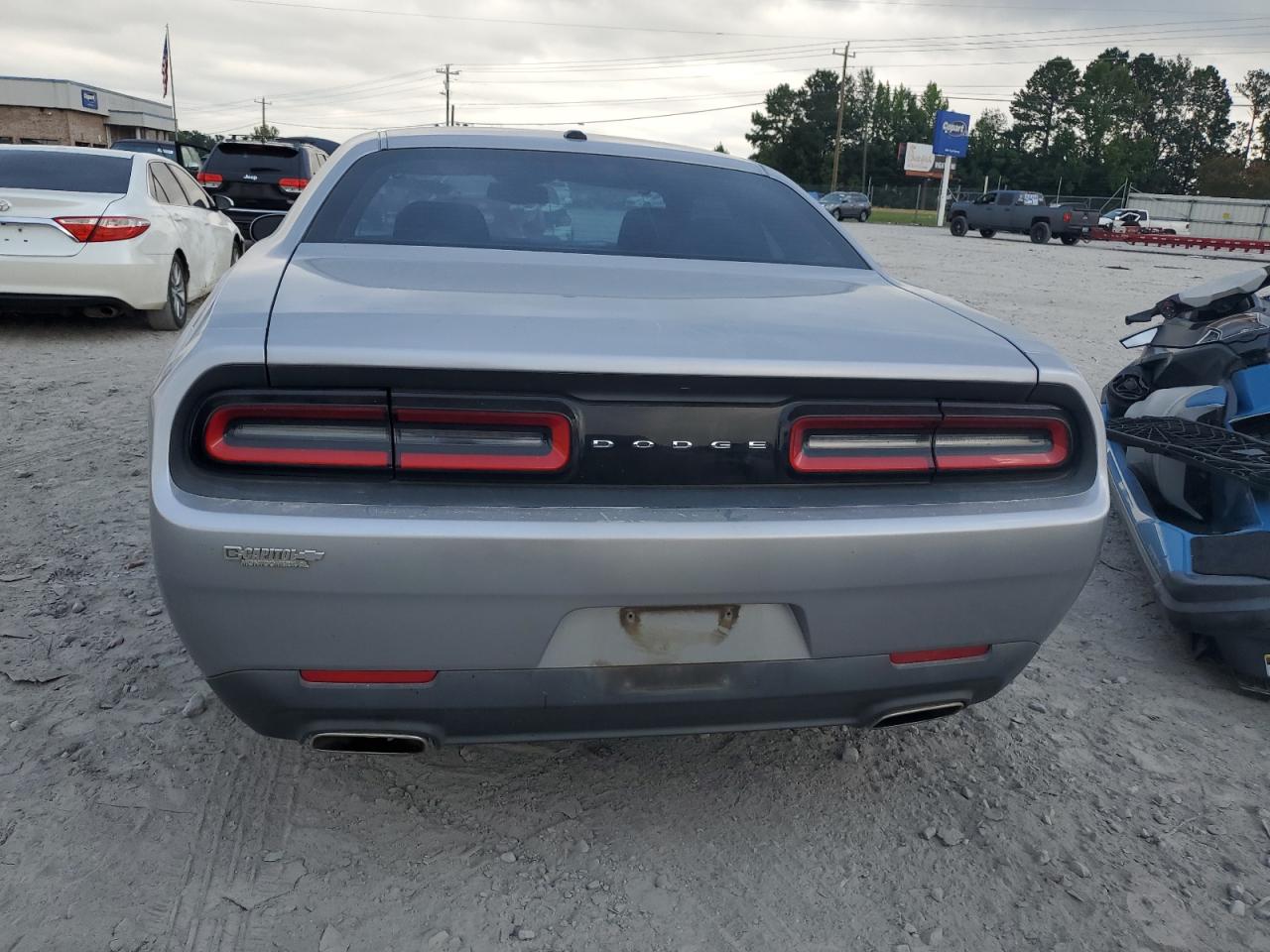 2C3CDZAG2GH113489 2016 Dodge Challenger Sxt