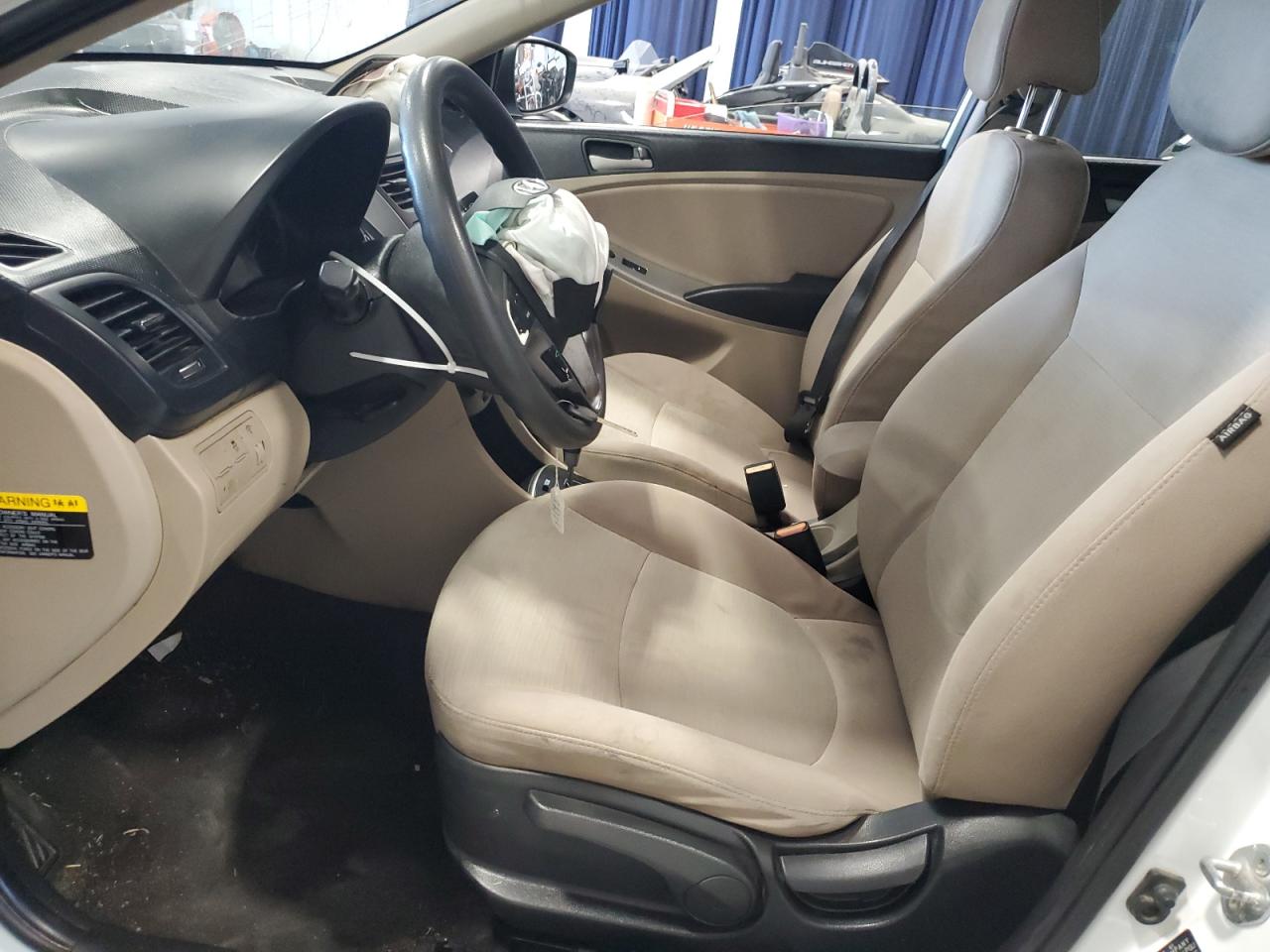 2016 Hyundai Accent - Image 7