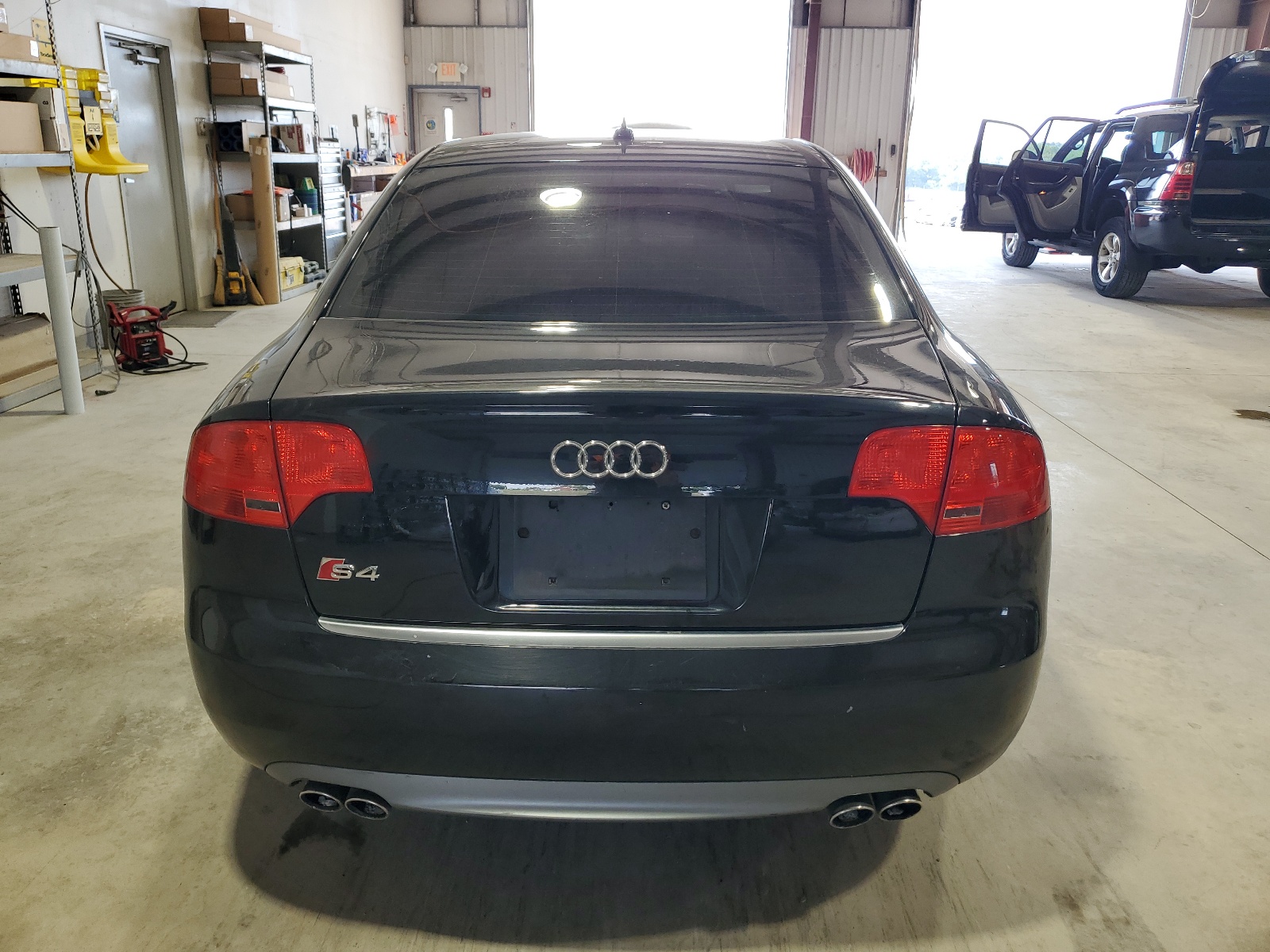 WAUGL78E77A216198 2007 Audi New S4 Quattro