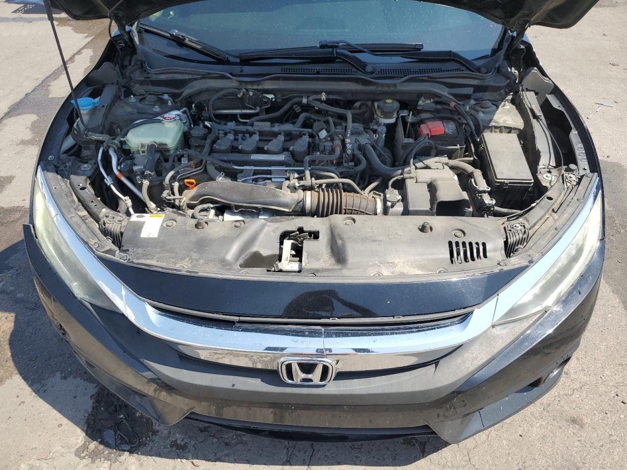 2HGFC1F96HH633205 2017 Honda Civic Touring