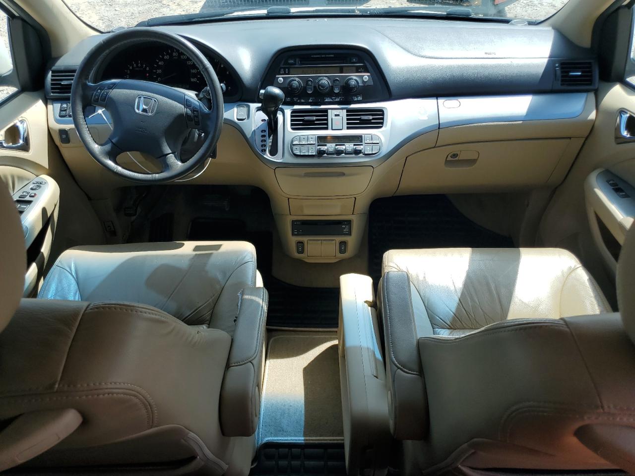 2008 Honda Odyssey - Image 8