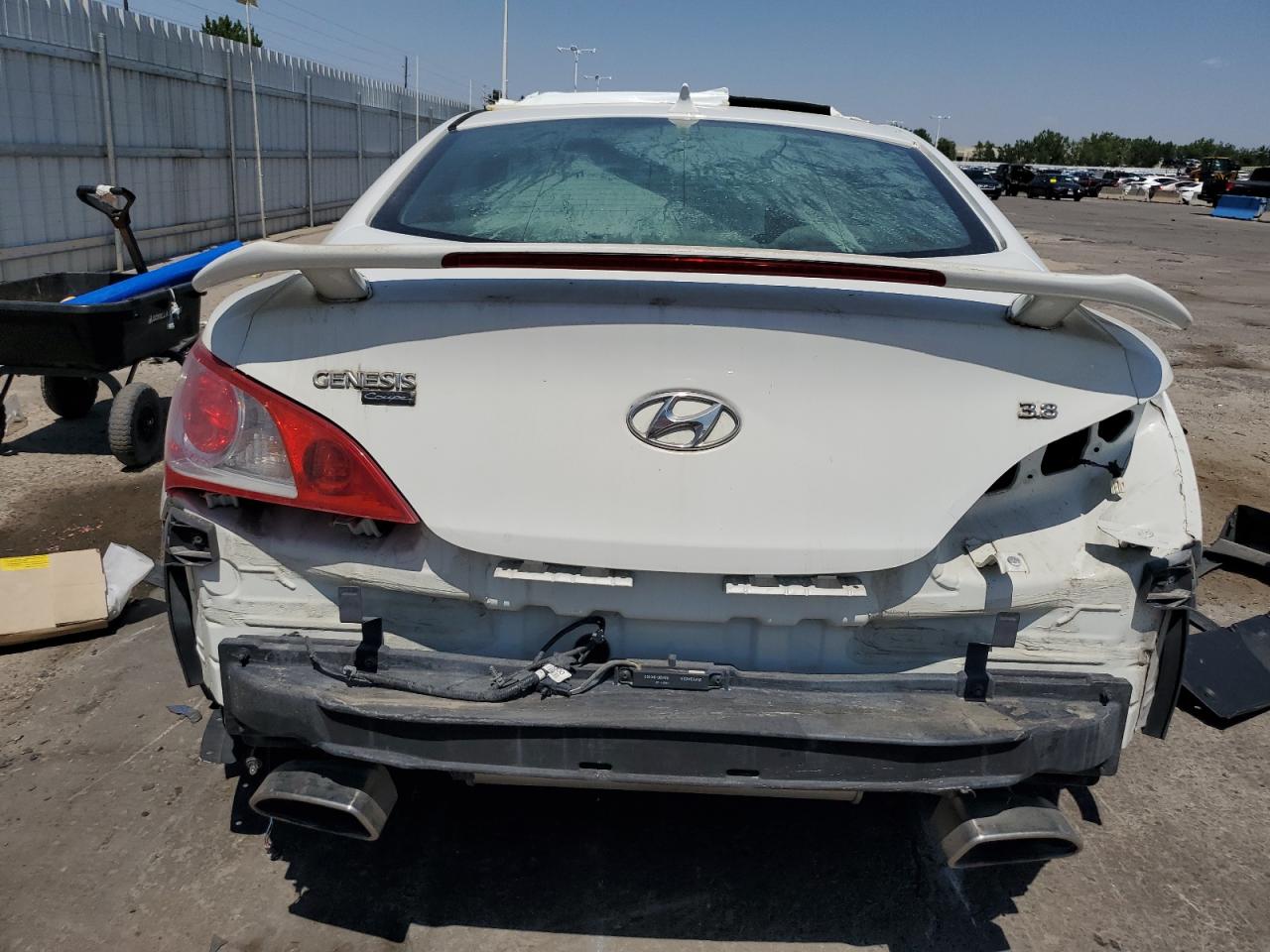 2012 Hyundai Genesis Coupe 3.8L VIN: KMHHU6KH7CU065787 Lot: 65670154