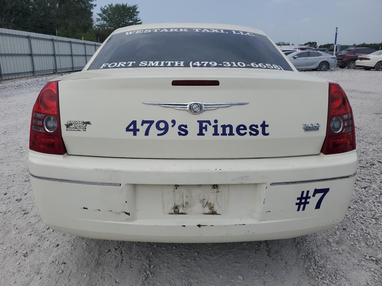 2010 Chrysler 300 Touring VIN: 2C3CA4CD8AH173752 Lot: 65628694