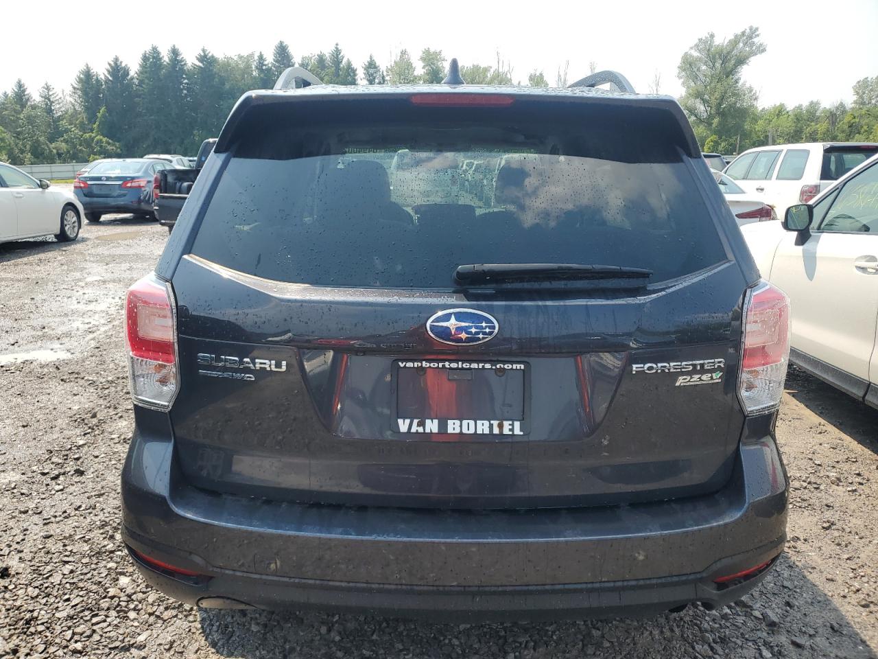 2017 Subaru Forester 2.5I Premium VIN: JF2SJAECXHH444337 Lot: 64940024