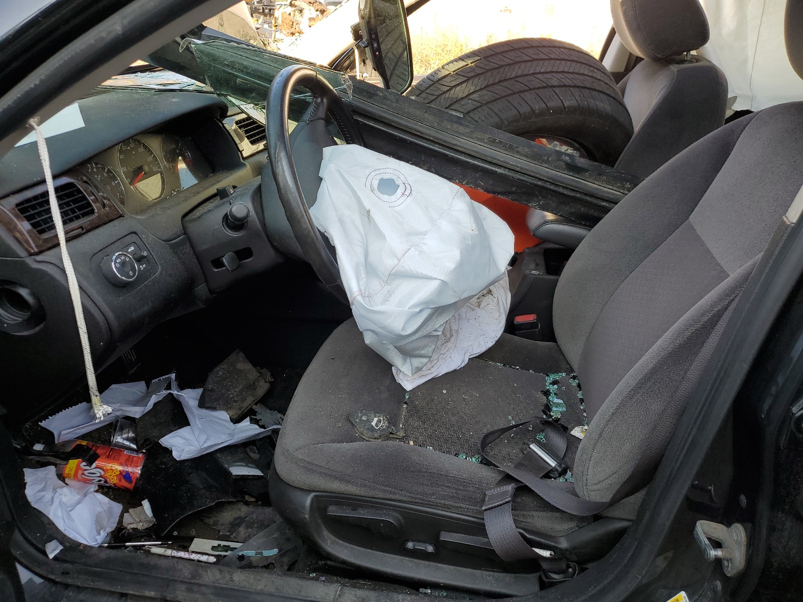 2G1WB5E33C1325991 2012 Chevrolet Impala Lt