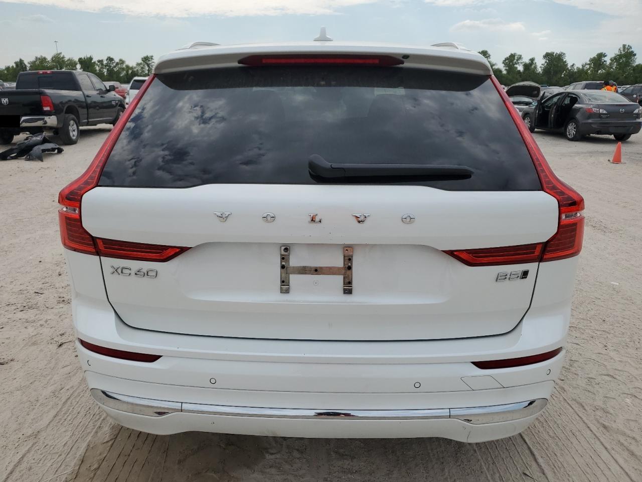 2023 Volvo Xc60 Plus VIN: YV4L12RE5P1273831 Lot: 65945724