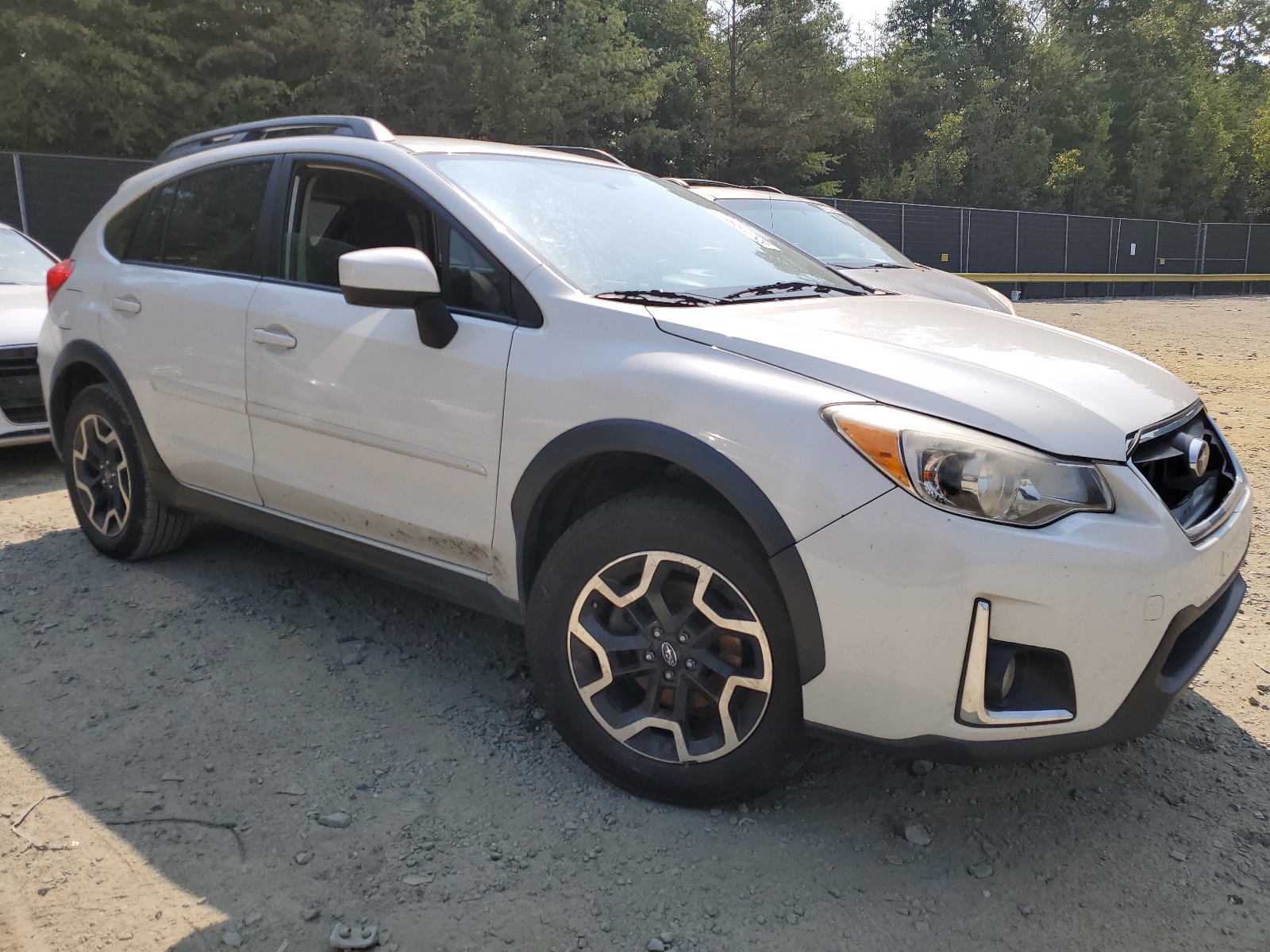 2017 Subaru Crosstrek Premium vin: JF2GPABC7H9219943