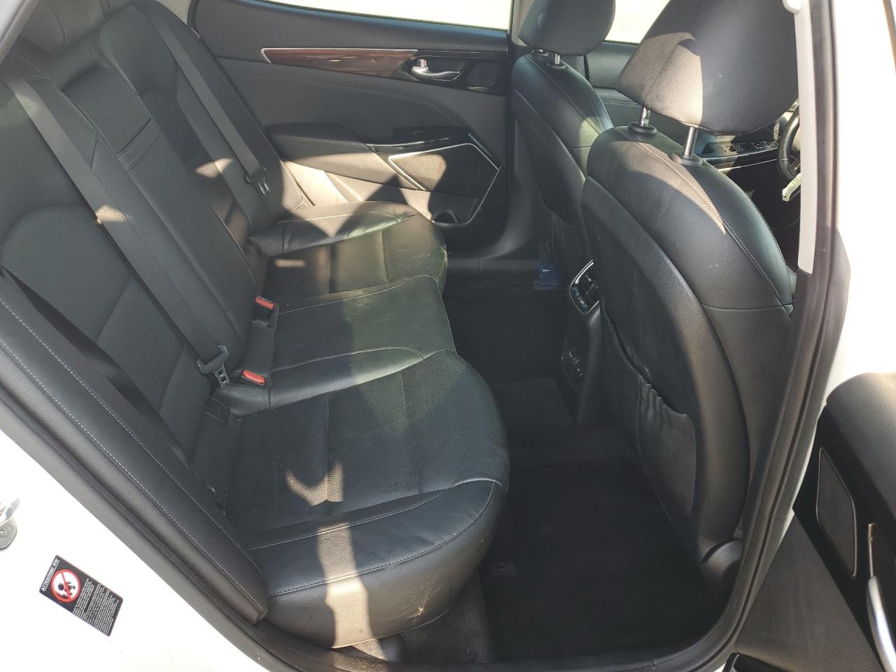 2017 Kia Cadenza Premium VIN: KNALC4J17H5087779 Lot: 64502214