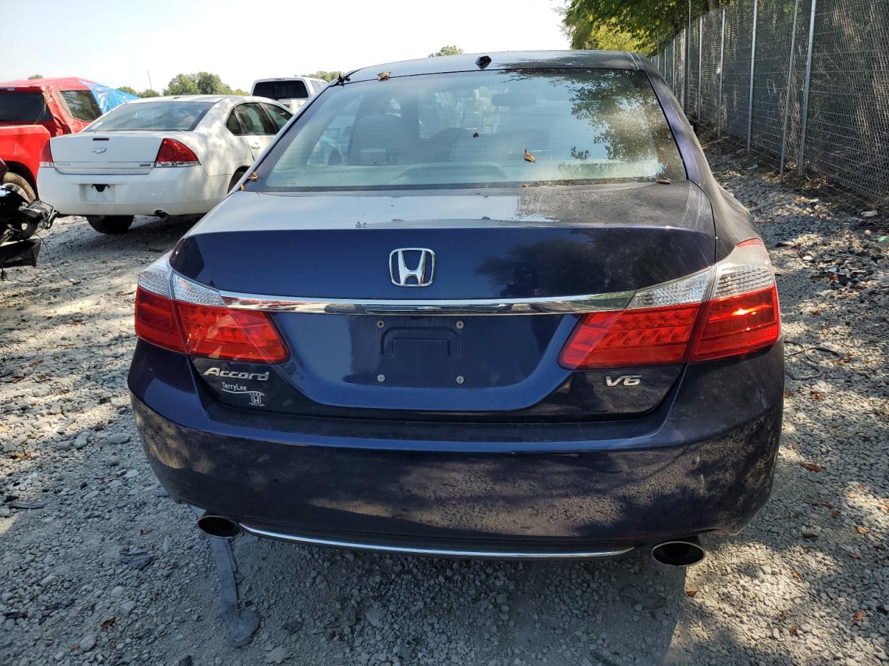 2013 Honda Accord Exl VIN: 1HGCR3F83DA008435 Lot: 68818834