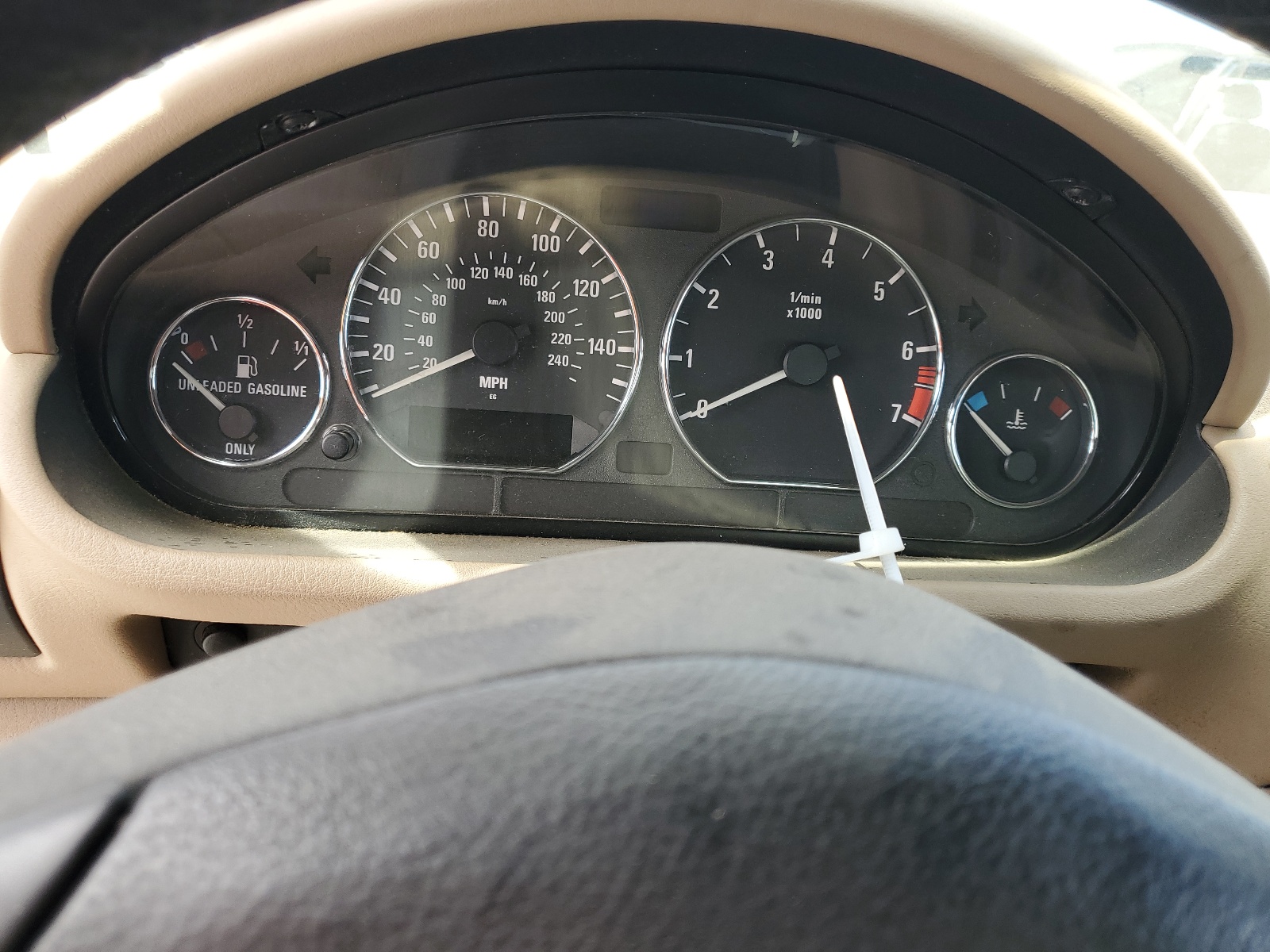 4USCN33462LK51034 2002 BMW Z3 2.5