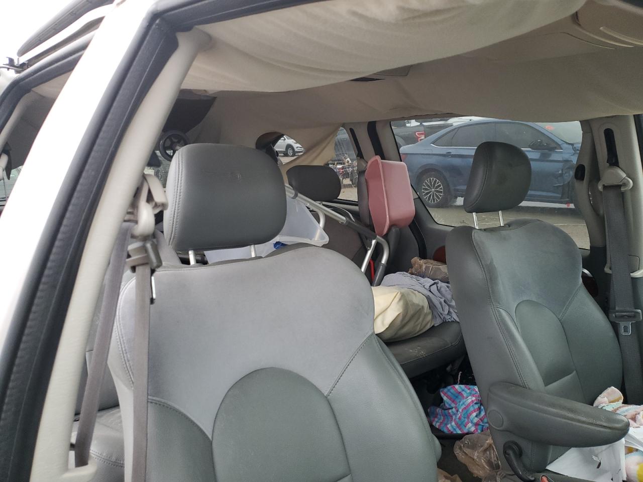 2007 Chrysler Town & Country Limited VIN: 2A8GP64L27R321418 Lot: 84071514