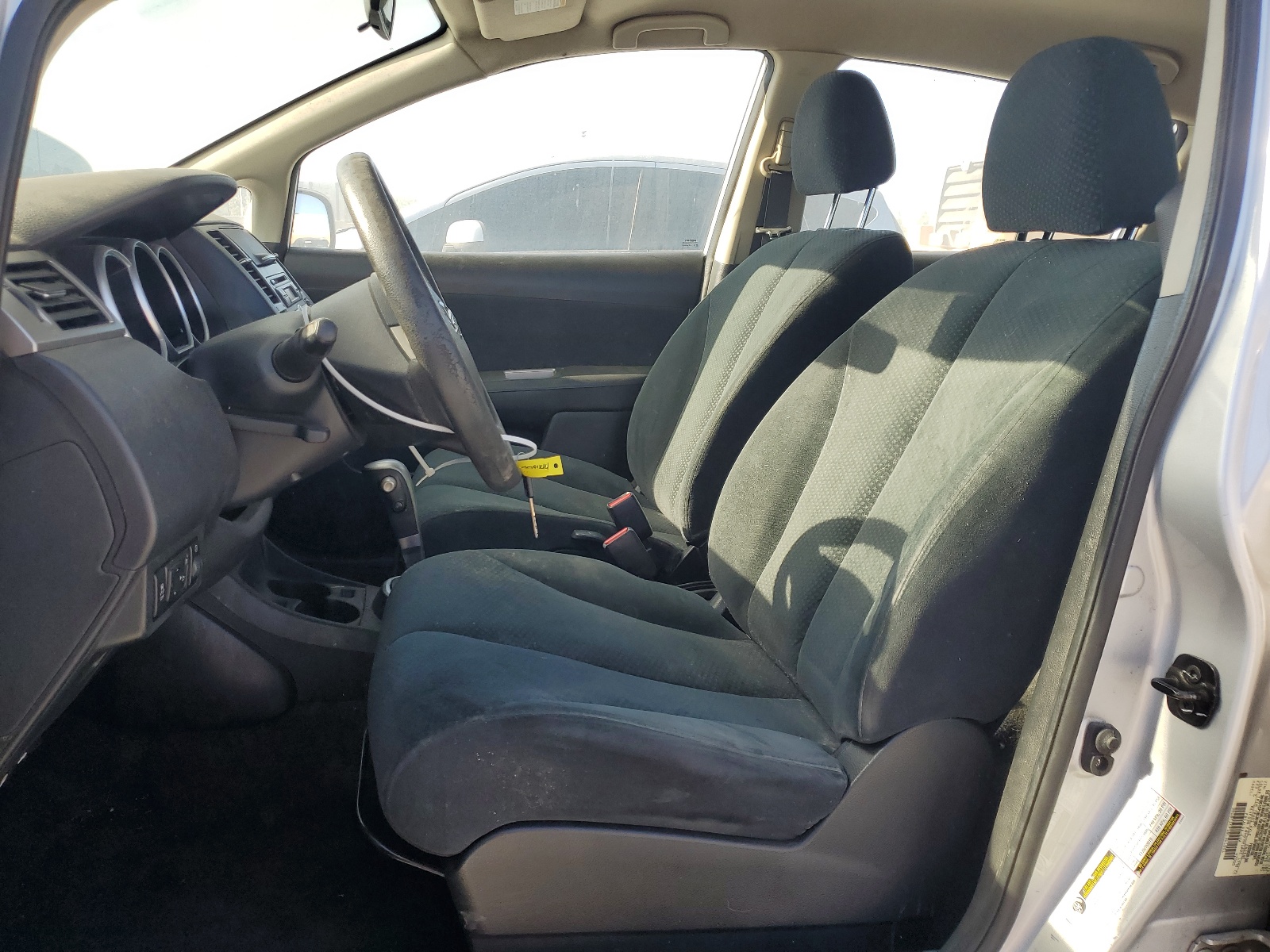 3N1BC1CP1BL361051 2011 Nissan Versa S