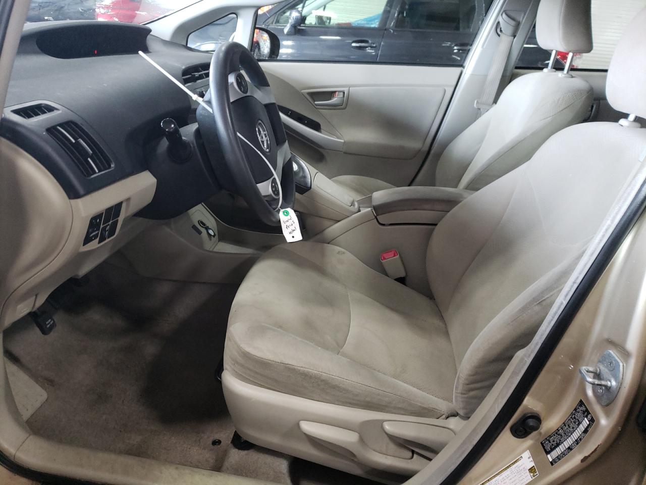 2011 Toyota Prius - Image 7