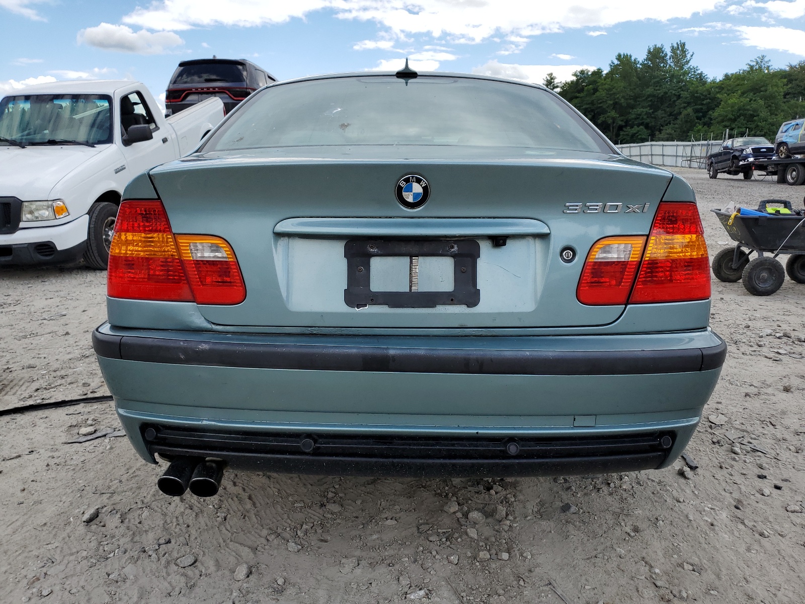 WBAEW53404PN34867 2004 BMW 330 Xi