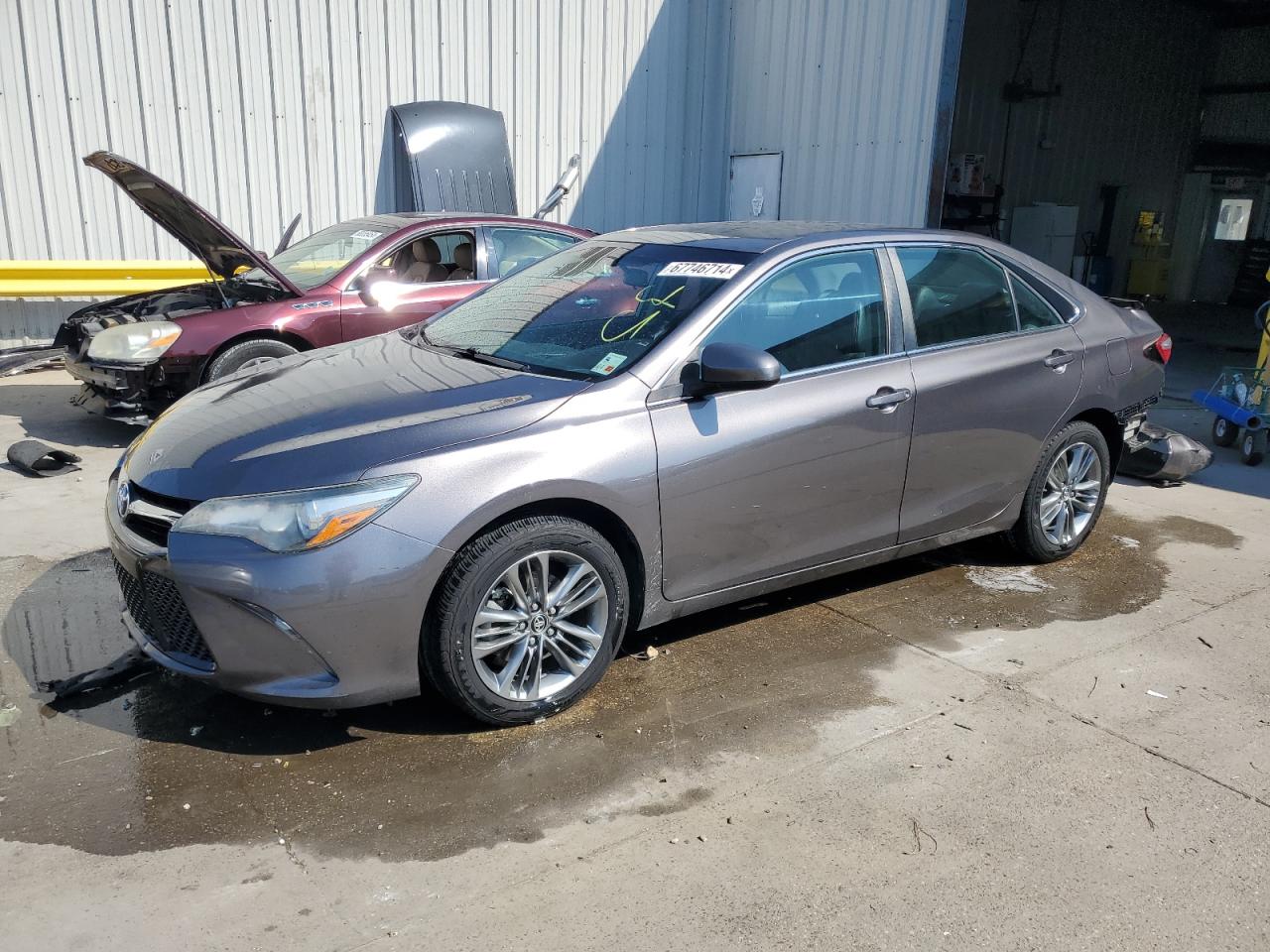 4T1BF1FKXHU686876 2017 TOYOTA CAMRY - Image 1