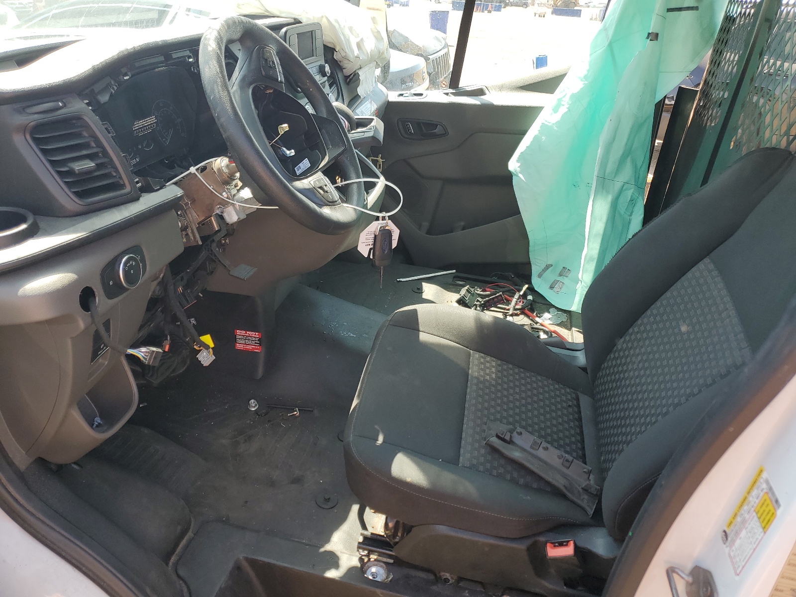 1FTBR1Y80NKA39052 2022 Ford Transit T-250