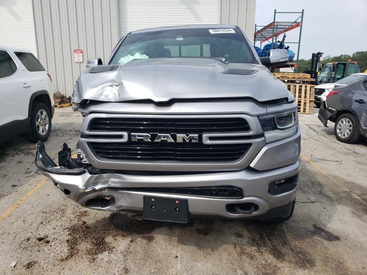 2021 RAM 1500 - Image 5